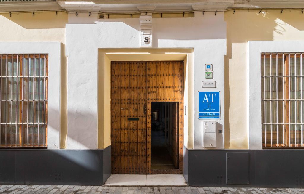 La Casa Del Conde De Gelves Apartments Sevilla Exteriör bild
